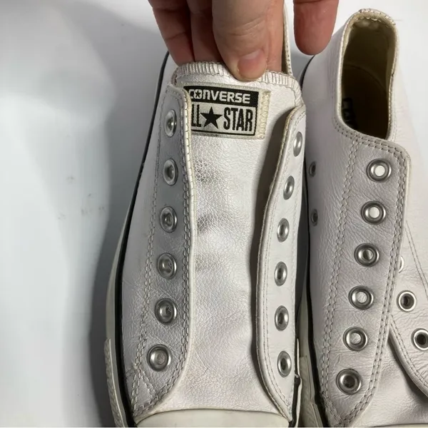 Converse white leather sneakers‎ unisex sizing - Image 6