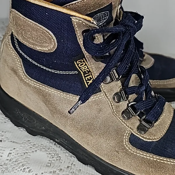 Vasque cowhide VINTAGE Skywalk suede leather gore-tex hiking tan blue boots sz 8 - Image 3
