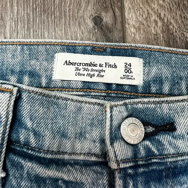 Abercrombie Jeans - Image 2