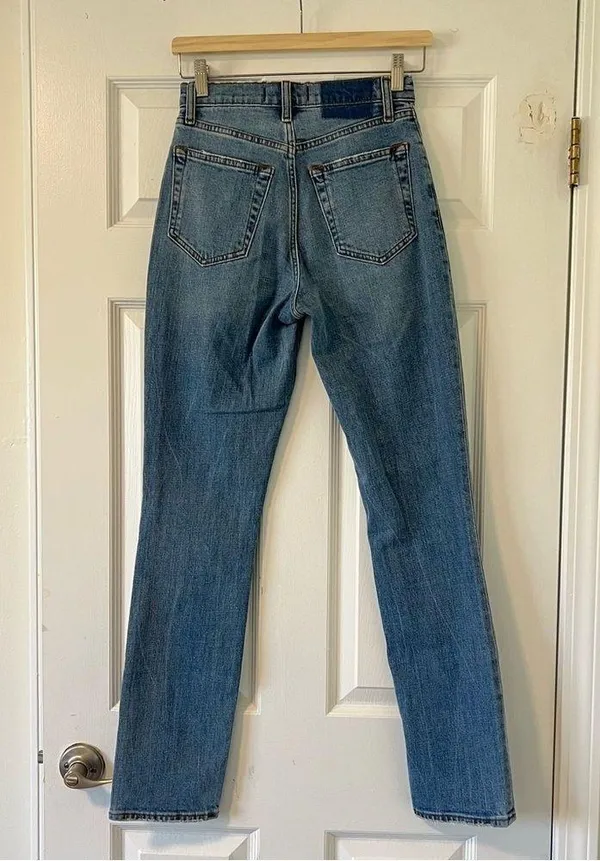Abercrombie & Fitch The 90s Slim Straight Ultra High Rise Jeans 0/25 - Image 6