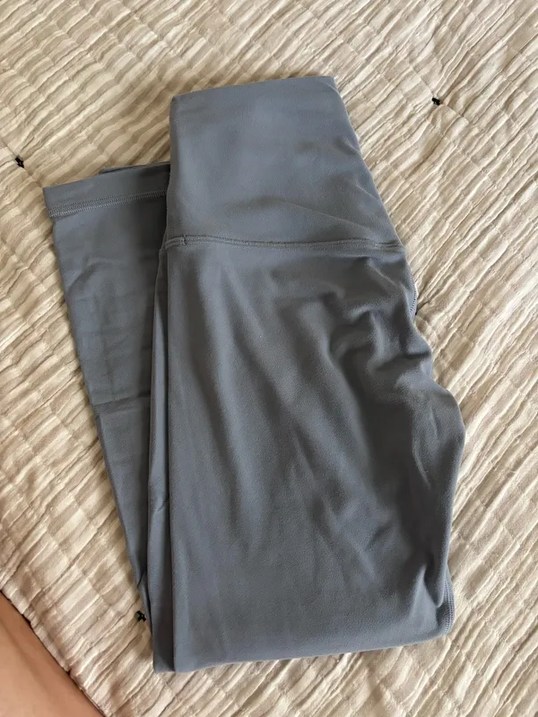 Lululemon Capri Leggings - Image 3