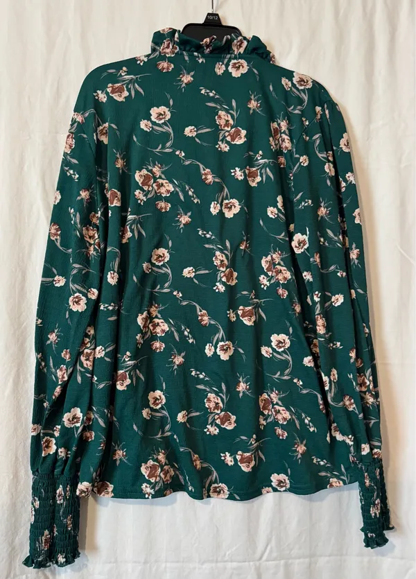 Melloday Floral Ruffle-Neck Blouse – Green – L - Image 2