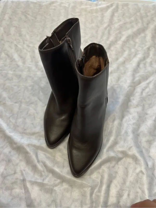 Blondo Brenna Boots Size 7.5 - Image 4