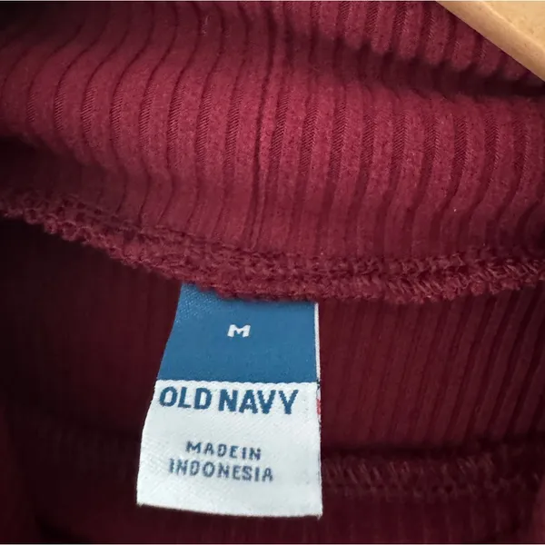 NEW!! Old Navy Burgundy Wine Red Ribbed Fitted Mock Neck Long Sleeve‎ Dress - Image 6