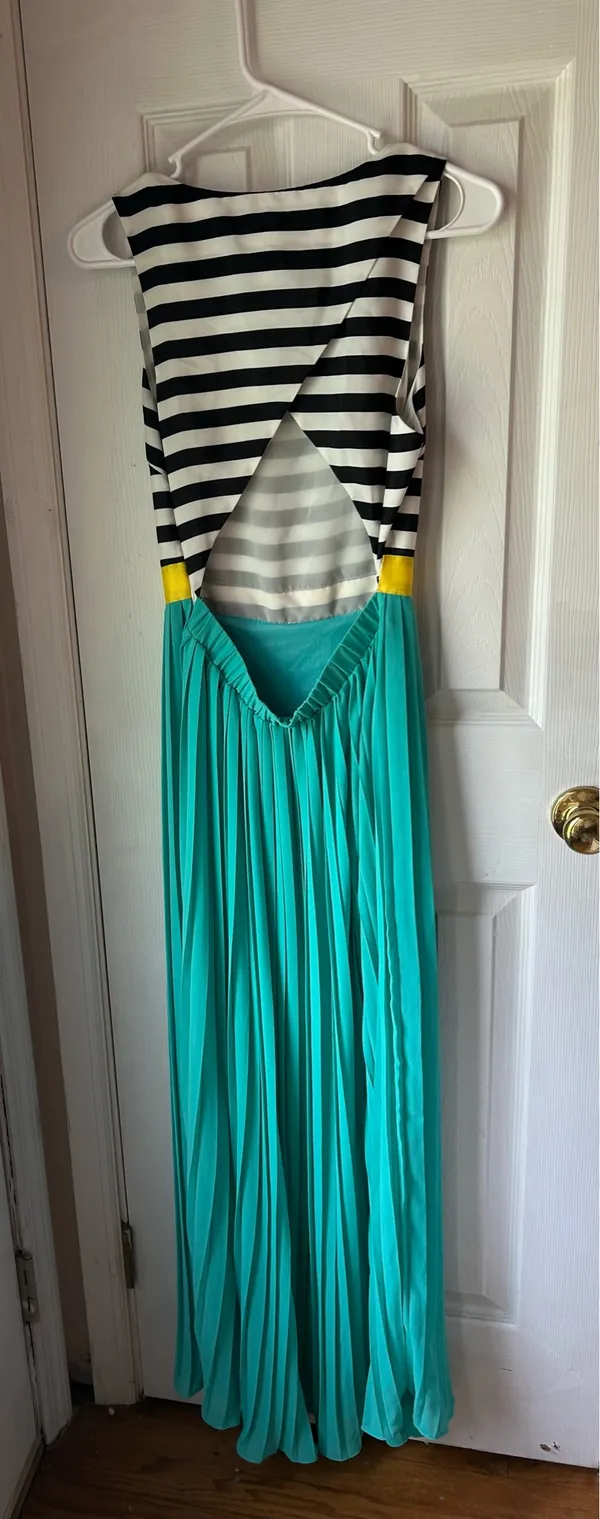 Unique Maxi Summer Dress - Image 2