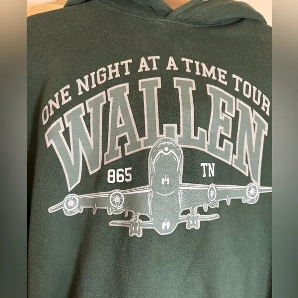 Morgan Wallen One Night at a Time 2024 Concert Tour‎ Sweatshirt Small - Image 2