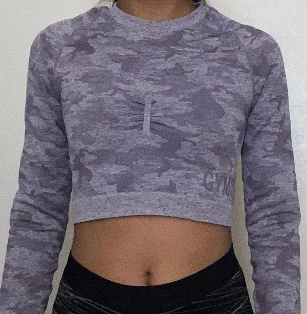 Gymshark Cropped Long Sleeve - Image 2