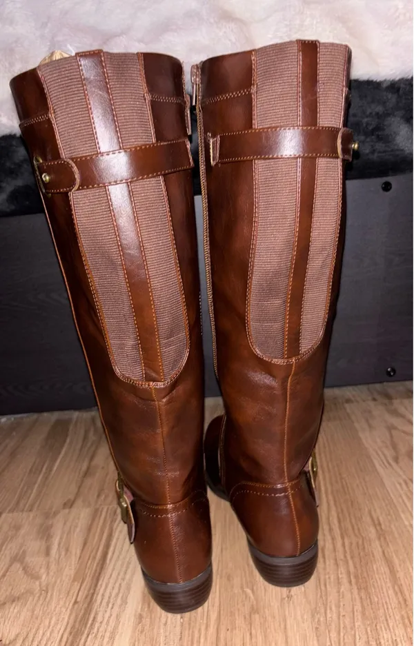 New Kim Rogers Jax Chestnut Brown Tall Riding Vegan Leather Boot - Image 6