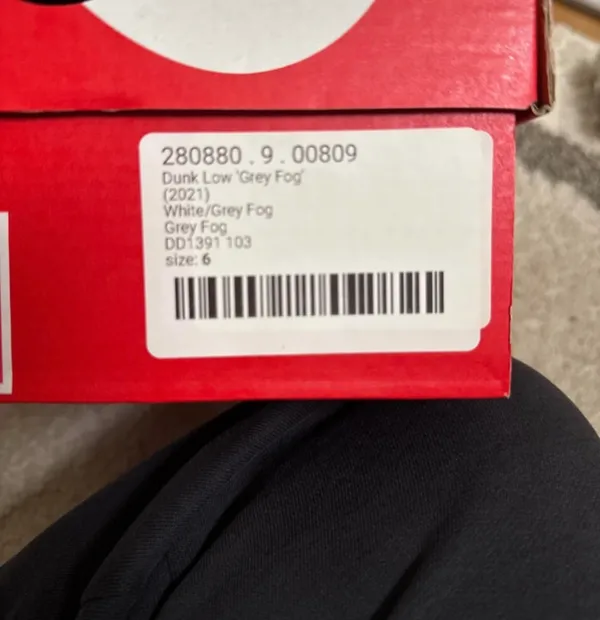 Dunk Low Nike Women’s Sneakers - Image 7