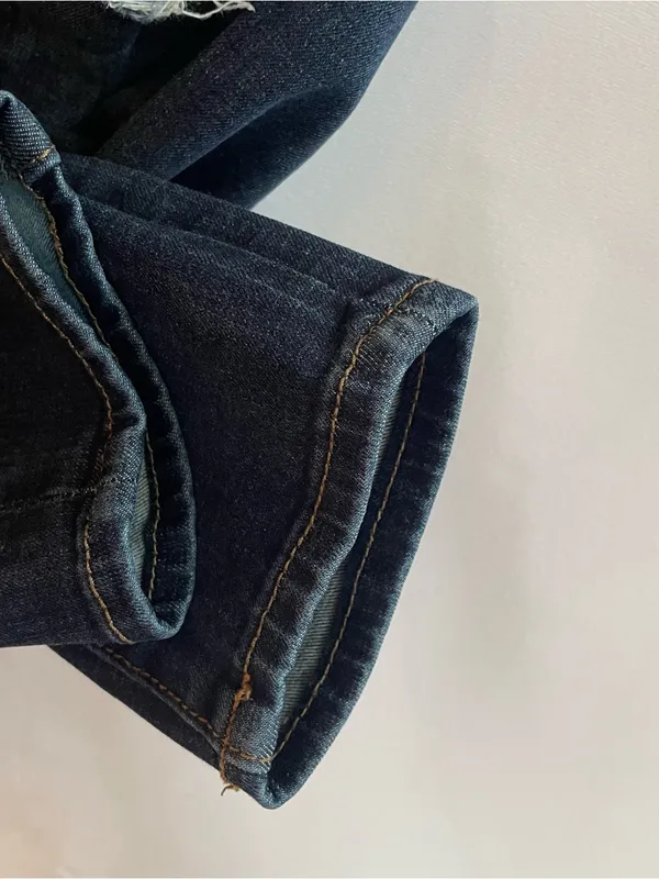 American Eagle Super Hi-Rise Jegging Women’s 6 Dark Wash Jeans Distressed - Image 10