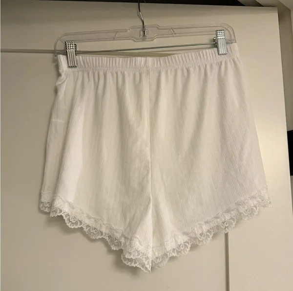 NWOT Large Shein White Pajama Set - Image 5