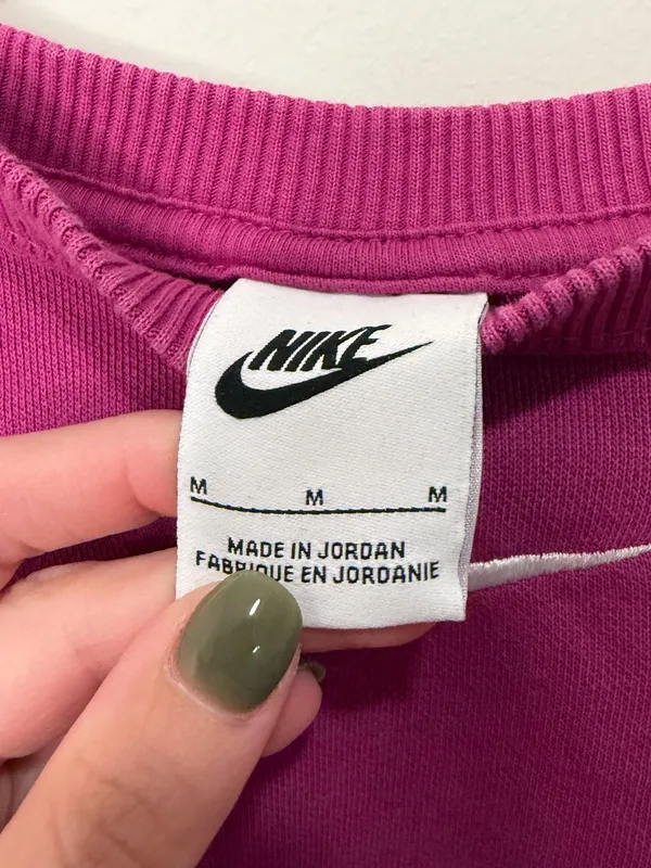 Nike Sportswear Phoenix Fleece Oversized Crewneck Sweatshirt Hot Fuchsia Medium - Image 2