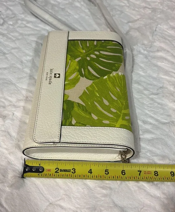 Leaf Print Clutch Shoulder Bag .NWT . - Image 11