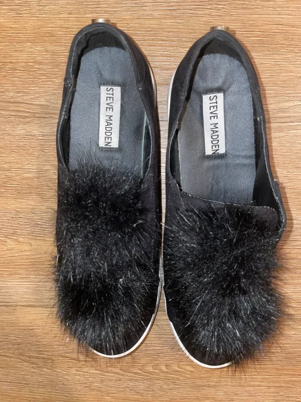 Slip On Fashion Sneaker With Pom Pom - Image 6