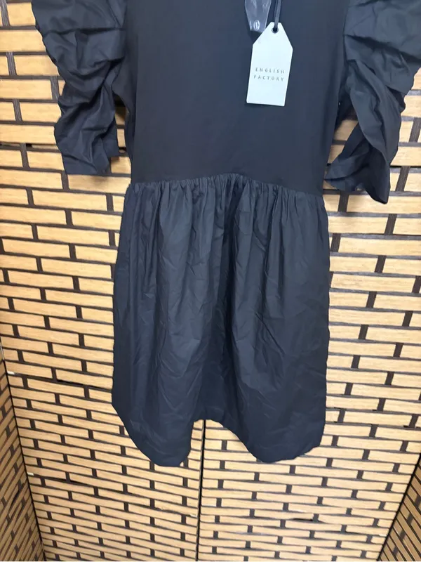 English factory black ruched sleeve dress size small - Image 4