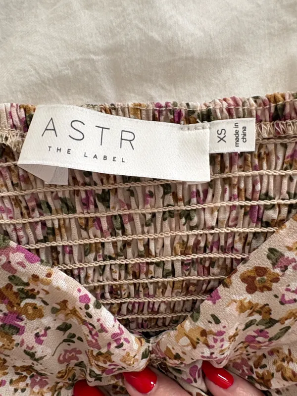 ASTR The Label Floral Top - Image 4