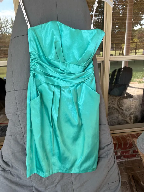 Homecoming Dress Green - Image 2