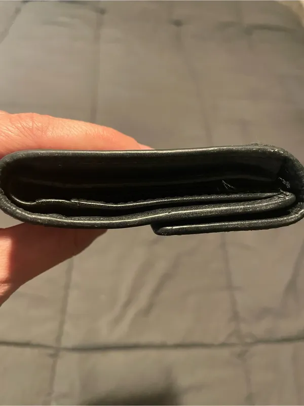 Vintage Coach Black Signature Canvas Trifold Wallet - Image 10