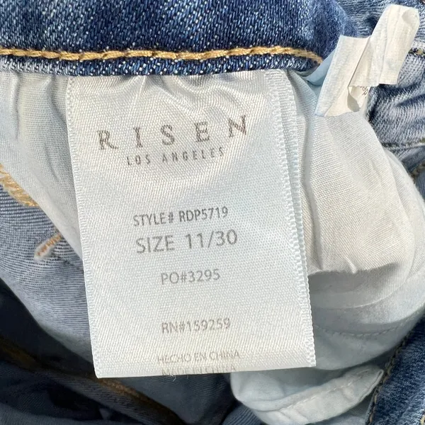 Risen High Rise Wide Cuffed Jeans 22" Inseam‎ Petite Crop Capri Women 11 / 30 - Image 4