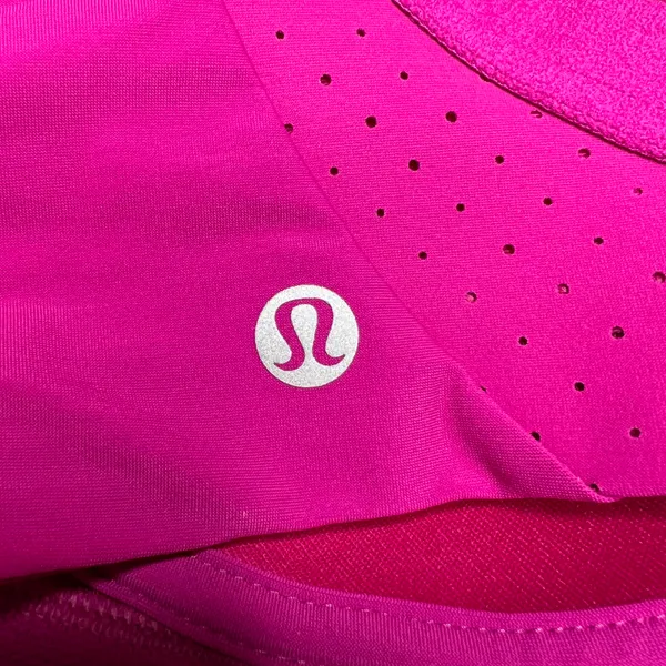 Lululemon Run Times Bra Ripened Raspberry (RIPR) Size 32DDD NWT *Adjustable* - Image 12