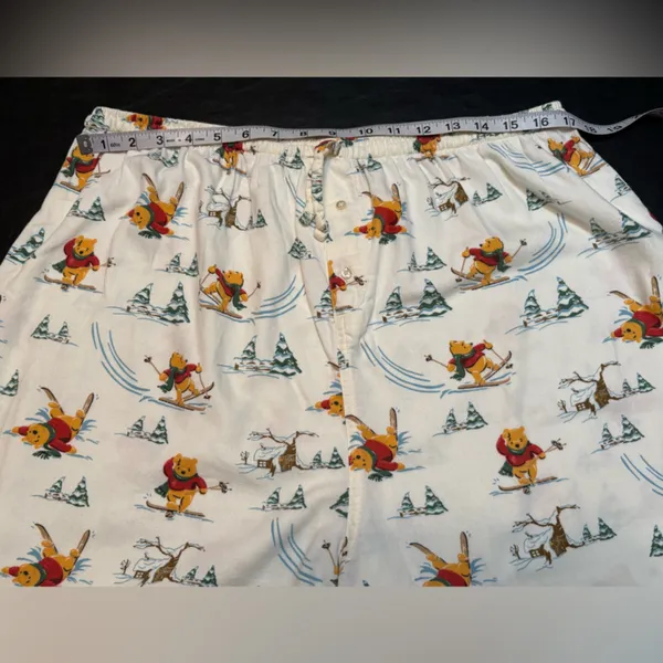 Disney Winnie the Pooh size extra large pajama pants with a cute winter scene. - Image 8