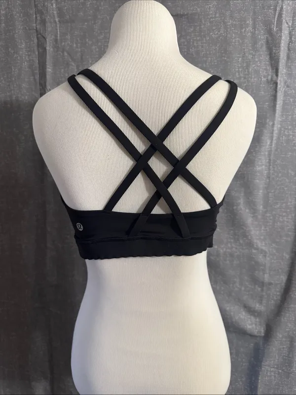lululemon Black Crisscross Back Sports Bra size 8 - Image 2
