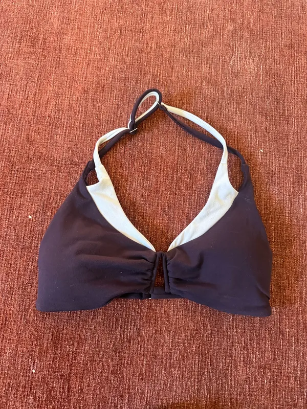 Bombshell sportswear contrast voltage bra  - Image 4