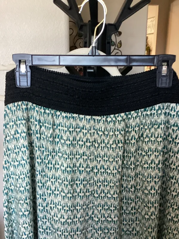 Angie Mint and Black Patterned Maxi Skirt - Image 3