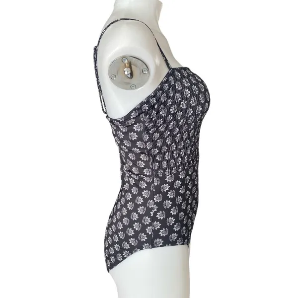 Old Navy black floral one piece swimsuit adjustable straps summer swimwear - Image 3