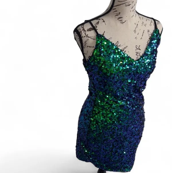 xs women’s by&by green party sequin dress - Image 4