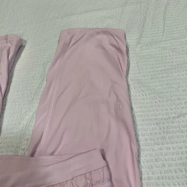 Lululemon Dance Studio Mid-Rise Cropped Pants Pink Haze 4 women - Image 5