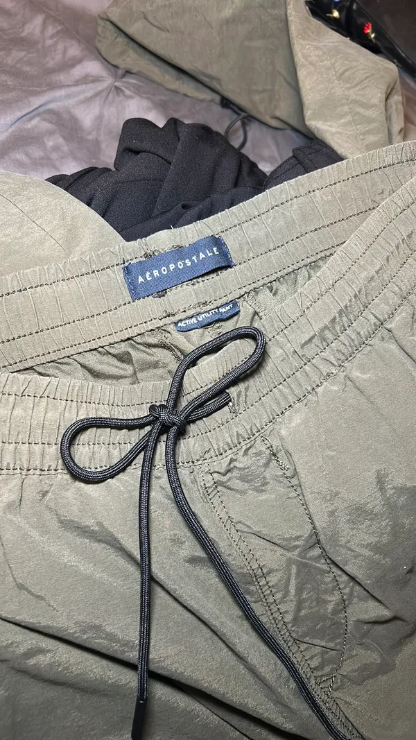 Aeropostale Green Cargo Joggers Army - Image 5