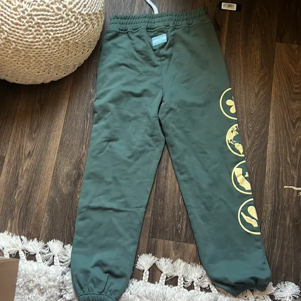 Toms X Krost Sweatpants Green - Image 5
