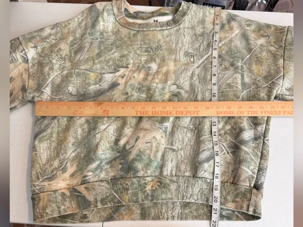 Deeper Well World Tour Camo Sweatshirt Kacey Musgraves sz Medium official merch - Image 4