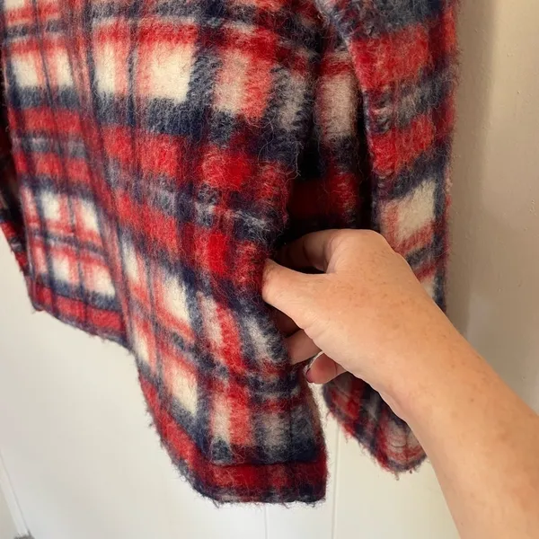 Madewell Wool Blend Red Plaid Fuzzy Pullover Long Sleeve Top ~ Women’s Size S - Image 7