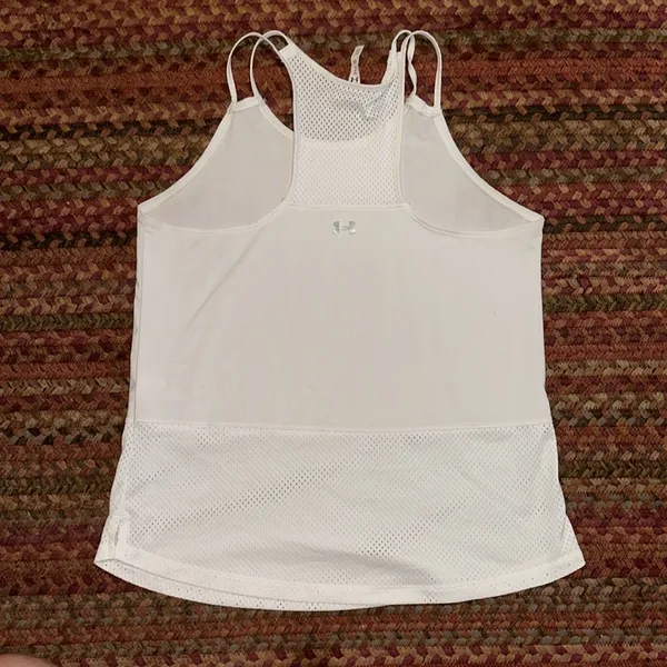 UNDER ARMOUR WHITE MESH ATHLETIC TANK - Image 3