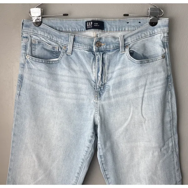 Gap Kick Fit Cropped Jeans Size 14 32 Light Blue Stretch Denim Boho Chic Raw Hem - Image 2