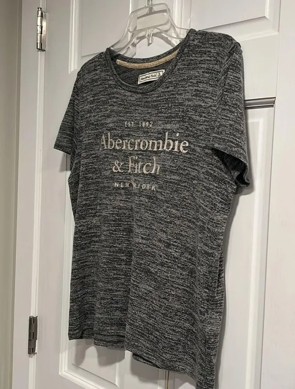 Abercrombie and Fitch Moose Logo T-Shirt Size Small - Image 2
