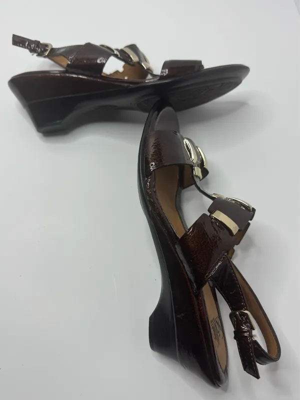 Sofft Alina Brown Patent Leather Sandals Size 6M - Image 7