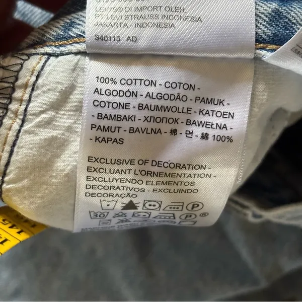 Levi's High Waisted Straight‎ Jeans size 25 - Image 6