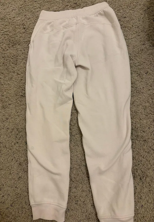 Lululemon Scuba Sweatpants - Image 2