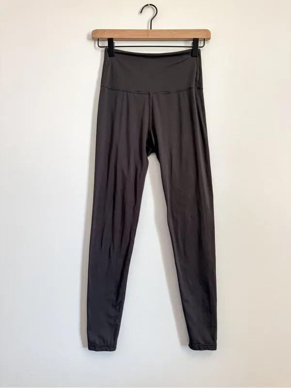 Dark Grey Super High-Waist Athletic Leggings Size XS - Image 2