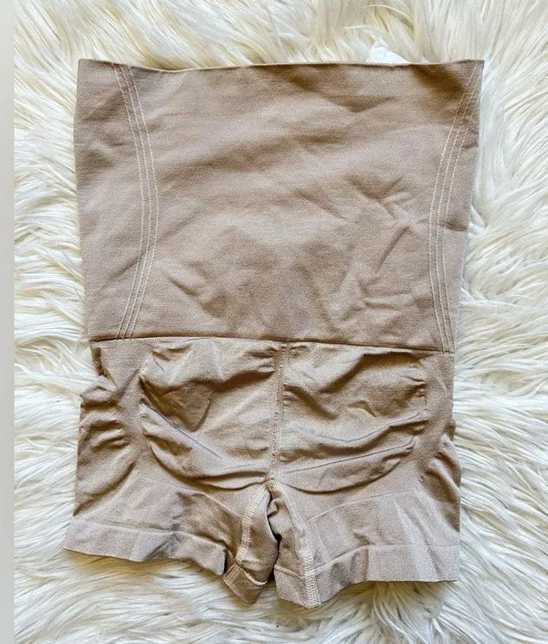 High waisted shapewear shorts - Image 6