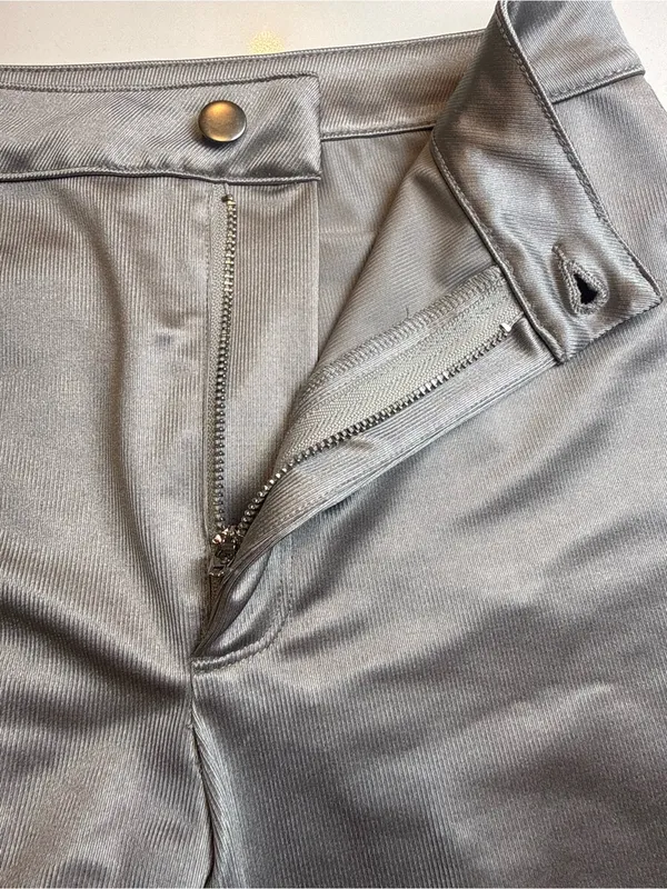SKIMS Silver High-Waist Skinny Metallic Pants Night out , holiday Size M‎ - Image 12