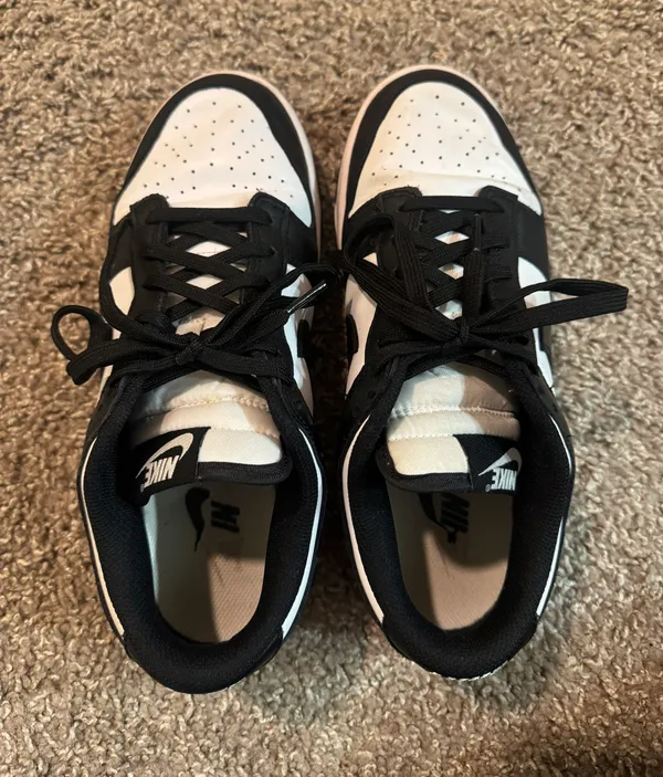 Nike Panda Dunks - Image 2