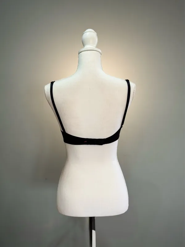 Black Victoria's Secret Wear Everywhere T-Shirt Bra Size 32C EUC - Image 2
