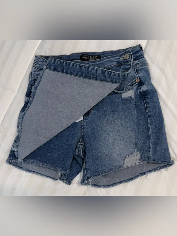 Judy Blue Dark Blue Distressed Denim Skort Size Small - Image 3