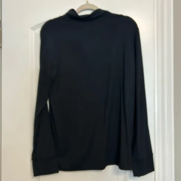 Skims Pajama Sleep Top - Image 6
