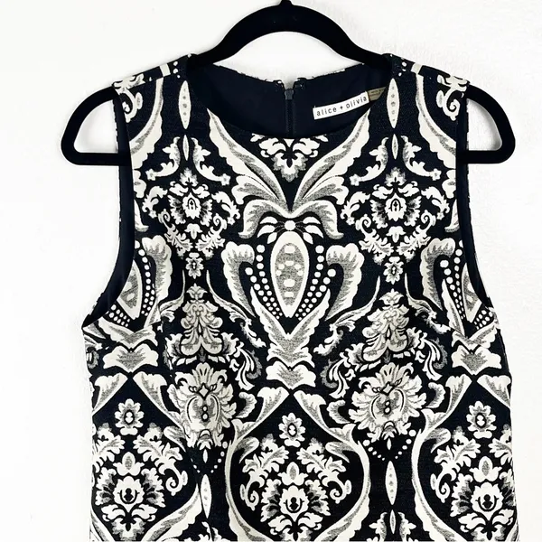 ALICE + OLIVIA Clyde Black White Exposed Back Zip A-Line Dress Size 12 Boho Chic - Image 8