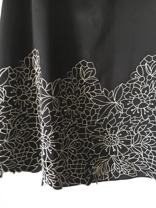Black Strapless Floral Print Dress - Image 4